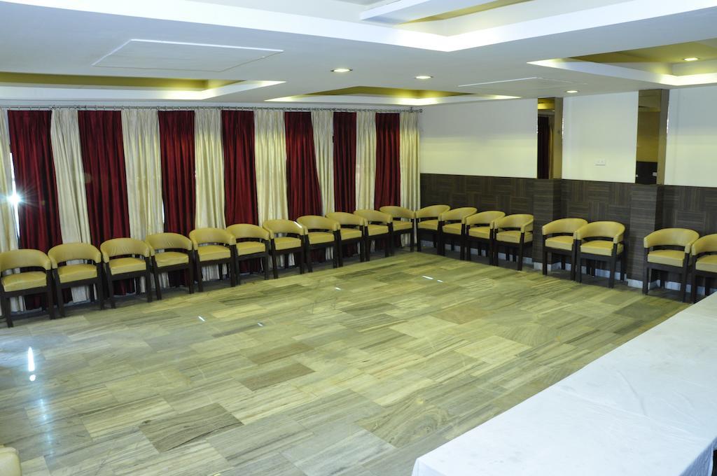 Hotel The Kamta Агра Екстер'єр фото