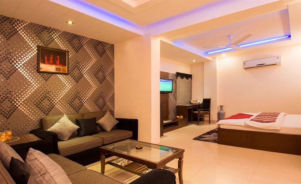 Hotel The Kamta Агра Екстер'єр фото