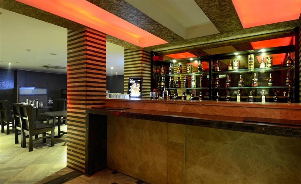 Hotel The Kamta Агра Екстер'єр фото